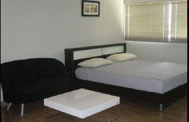 Room in Apartment - Thailand Taxi & Apartment Hostel - Photo 3