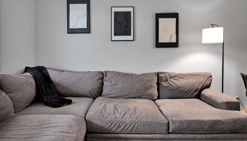 Black And White 1 BR by Ryan Korban - Foto 2