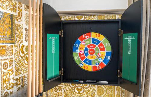 Huge 8 Bed Manor House with Hot Tub, Cinema Room, Games Room - Foto 69