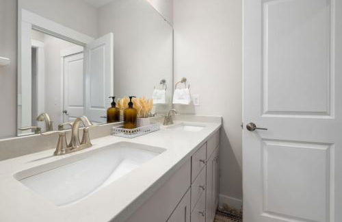 Brand New 4bd - Modern - Prime Location - Spacious - Foto 12