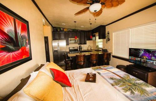 Tahitian Cottage - Heated Pool Walk to the Beach - Foto 10