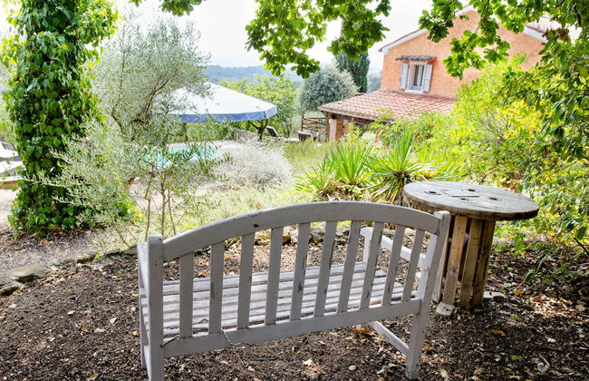 Home set in Olive Grove With Stunning Views - Foto 26