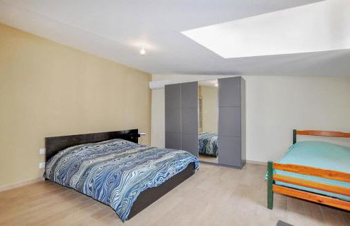 3 Bedroom Nice Home In Saint-Génis-Des-Fontai - Foto 15