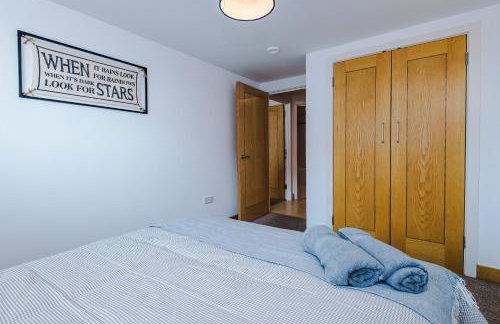 Central Leeds 2BR 2BA, Wi-Fi, Kitchen, Sleeps 5 - Foto 48