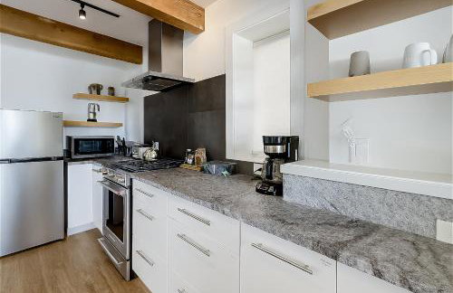 Romantic modern condo by the lake - Foto 15