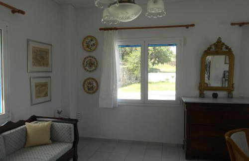 Villa Sis - Cycladic Sea View Luxury Home near Milos Beach & hiking trails 3, 4 & 5 - Photo 40