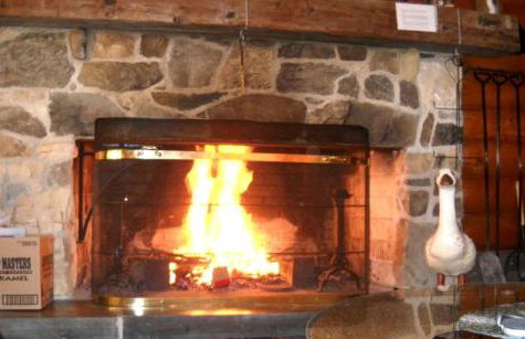 Lovely Log Cabin with Spectacular Mountain Views in Brandon, Vermont - Foto 11