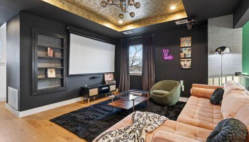 Delores House by AvantStay Movie Theater Outdoor Kitchen Modern East Austin Home near Downtown Breweries Live Music - Foto 5, Other