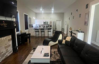 Enjoy Peace of Mind with a Modern Touch of Class - Foto 29