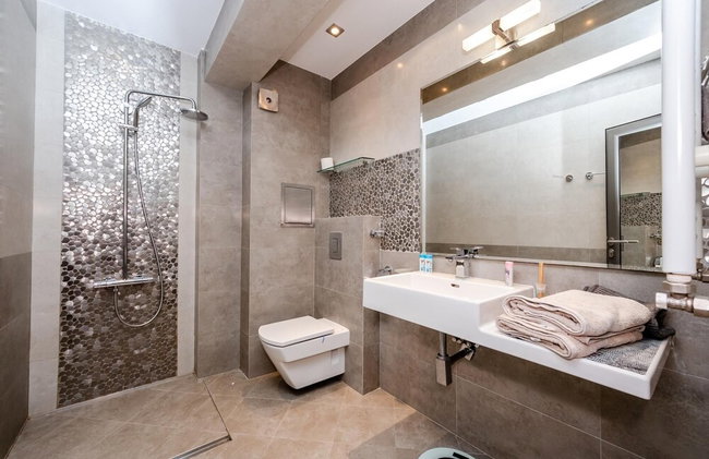 Sofia Luxury 3-bed Penthouse Apartment, Sleeps 6 - Foto 31