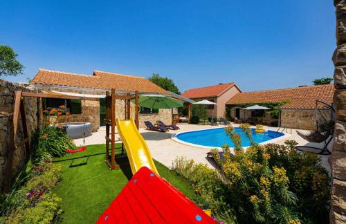 Family friendly house with a swimming pool Benkovac, Zagora - 25209 - Foto 6