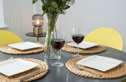 Heath House - Photo 10