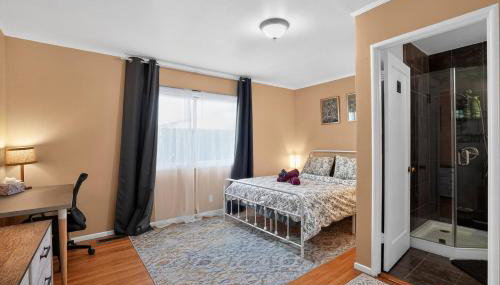 Relaxing 4 bedroom - Full Kitchen & Dining - BART - Foto 3