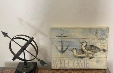 Gorgeous condo with pool view in walking distance to Siesta Key Beaches - Foto 19