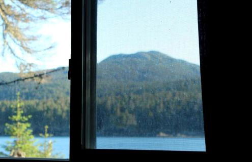 Coastal Camping Cabin with Wood-Burning Stove on Whale Island, Alaska - Foto 22