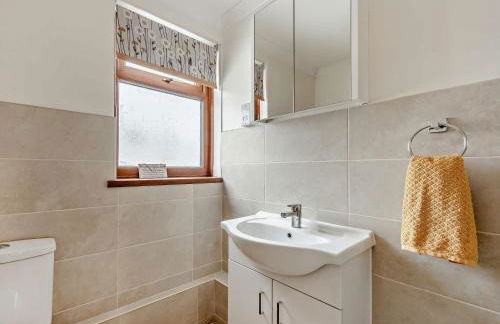 3 Bed in Llanllwni 91447 - Foto 18