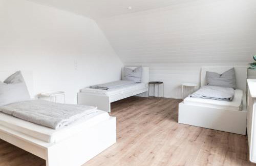 Eindrucksvolles Gruppen– und Monteursloft - Foto 8