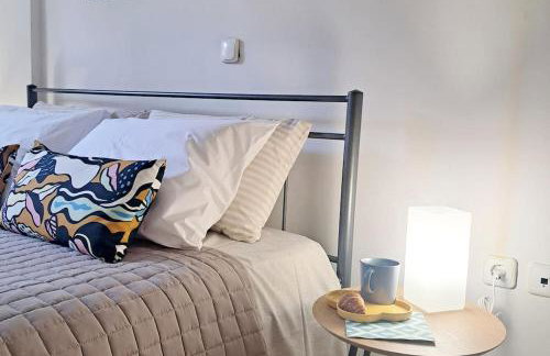 Garden Apartment with BBQ in the Athenian Riviera - Photo 11