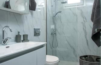 Casa Antonis - Modern Home with Jacuzzi near Faliraki - Photo 20