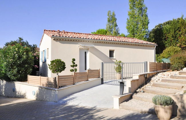 Nice Holiday Home With Private Terrace, Arpaillargues-et-aureillac - Photo 1