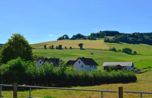 Quaint Apartment in Eimelrod near Lake and Water Sports - Photo 24