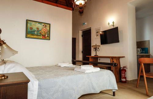 Annousa's House & Studios - Photo 22