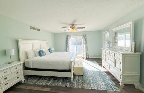 Lakefront Home-3BD25BADockGrillFirepitKayaks - Foto 43