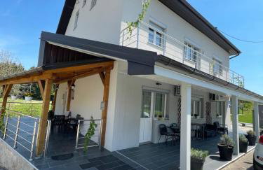 Guest House Mylan - Foto 6