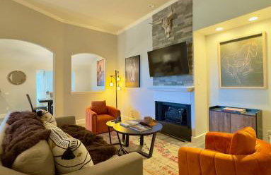 Spacious Family Gem, Close to Lake, Hot Tub - Foto 19