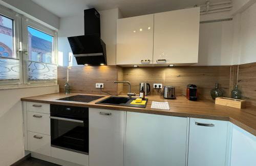 Zentrales 2-Zi Apartment by Rabe - Historische Kirche, Smart-TV, Netflix - Foto 13