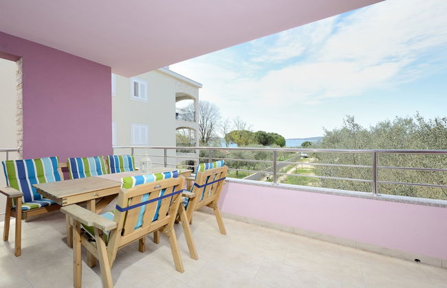 Apartments Karla - Foto 1