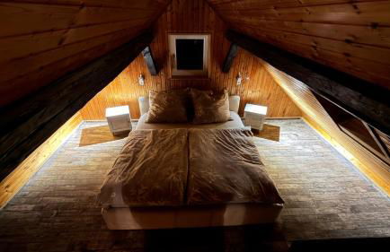 Forest View, ganzes Haus 100qm, 2 Schlafzimmer, 2 Bäder, Badewanne, Garten & Terrasse - Photo 51