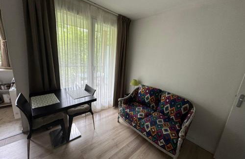 Studio T1 piscine chauffée parking gratuit les hauts dhonfleur - Foto 10