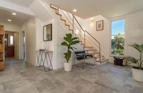 LV Premier LA2 pool, AC, garden, sea view - Foto 80