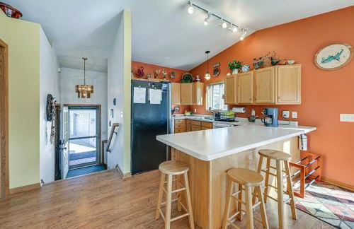 Lake Wissota Home with Private Dock and Fire Pit! - Foto 4