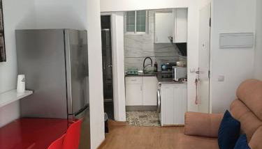 Los Tilos Apartments - Photo 4