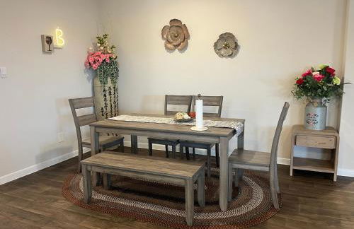 New 4BR Walk to Community Pool & Playground - Foto 36