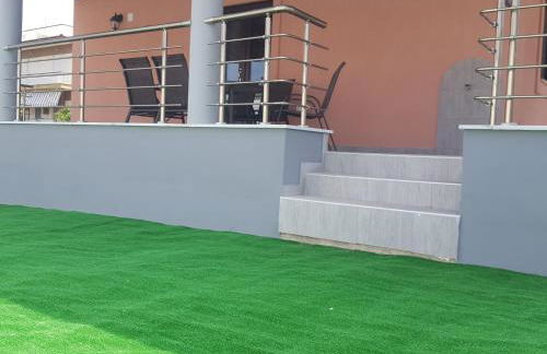 Tom's House - Photo 1