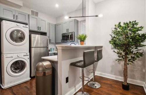 Jr 1Br w 2 Beds - Sleeps 4 - 10 min to DT - Foto 11