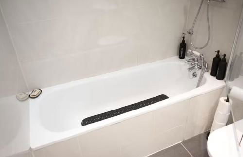 Modern 2 Bedroom - Foto 6