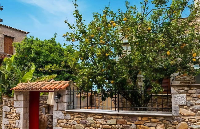 Platsa Seaview Retreat - A Stone-built Escape - Photo 1