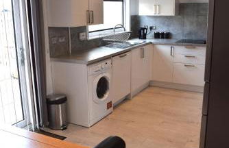 3 Bedroom-Kelpies Serviced Apartments Bruce - Foto 6