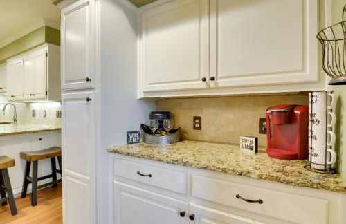 Private Pool and Game Room Upscale Home in Vinita - Foto 10