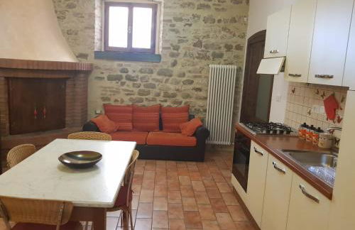 Casale in collina vista Assisi,Brufa di Torgiano - Foto 8