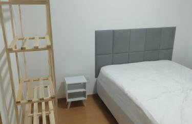 FLAT ACONCHEGANTE poucos min da praia - Foto 62