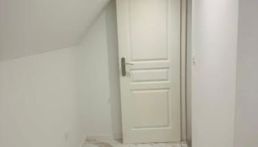 wihi-loges - Appartement type grand T2, calme, centre-ville de Nevers - Foto 5