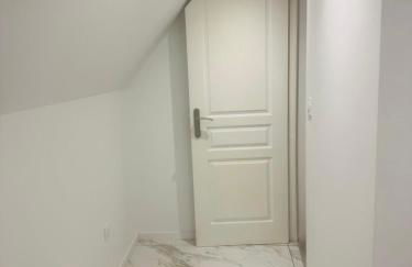 wihi-loges - Appartement type grand T2, calme, centre-ville de Nevers - Foto 5