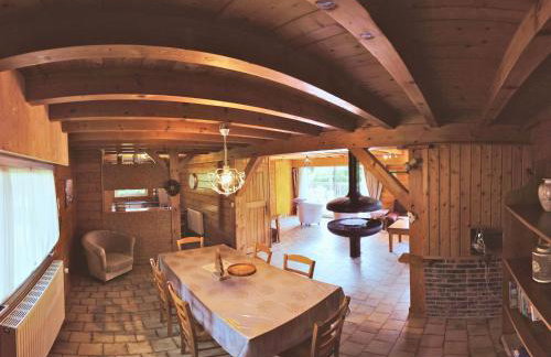 Chalet de Charme 100m² - Grand jardin - Gite les 4 saisons- Lac de chalain - Foto 34