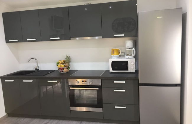 Sunflower-beautiful Modern Apt. w. Terrace&garden - Foto 6