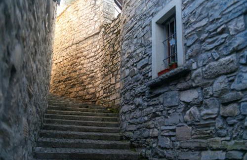 Il borghetto di Torno - Foto 53